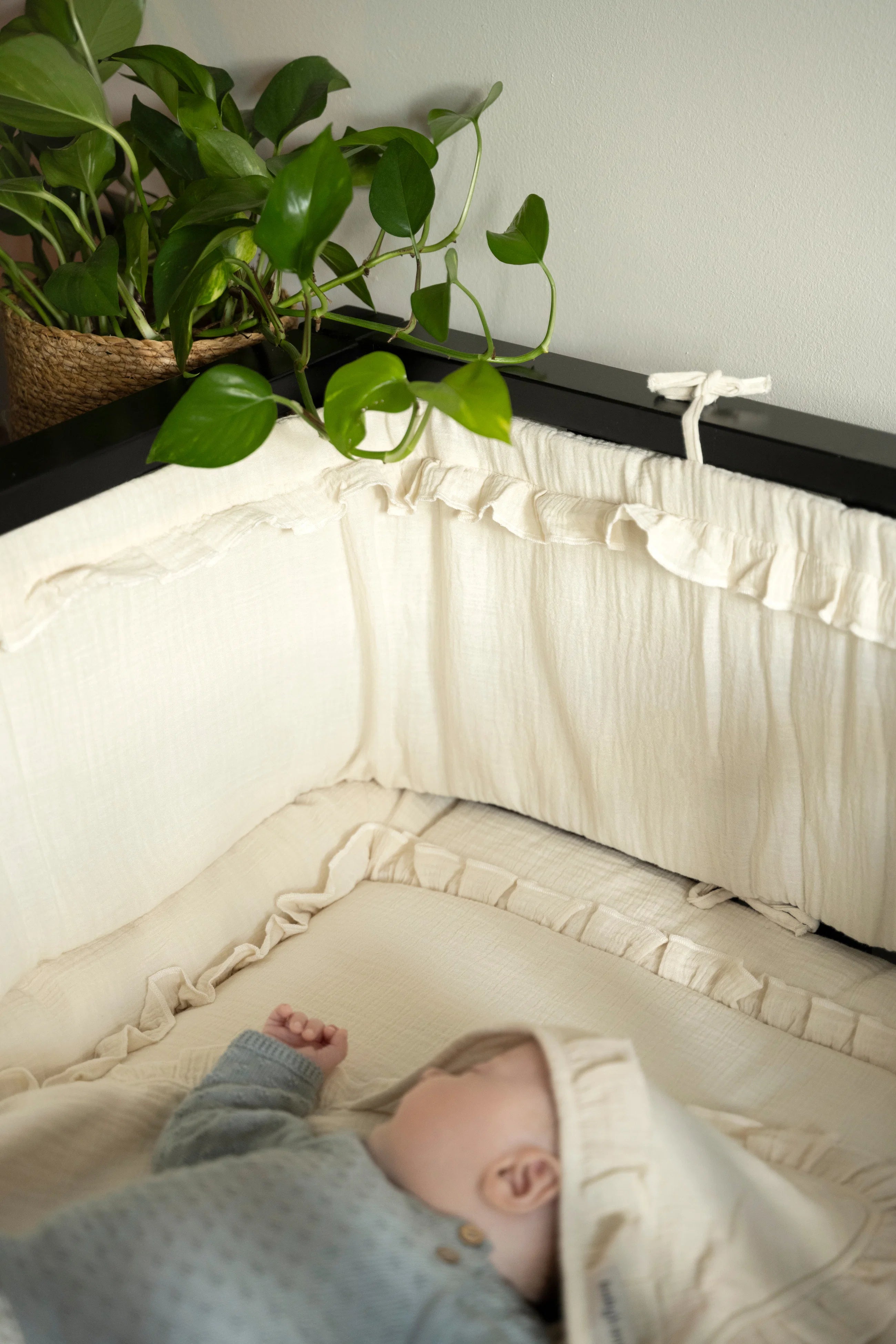 Bed/boxbumper Calm warm linen
