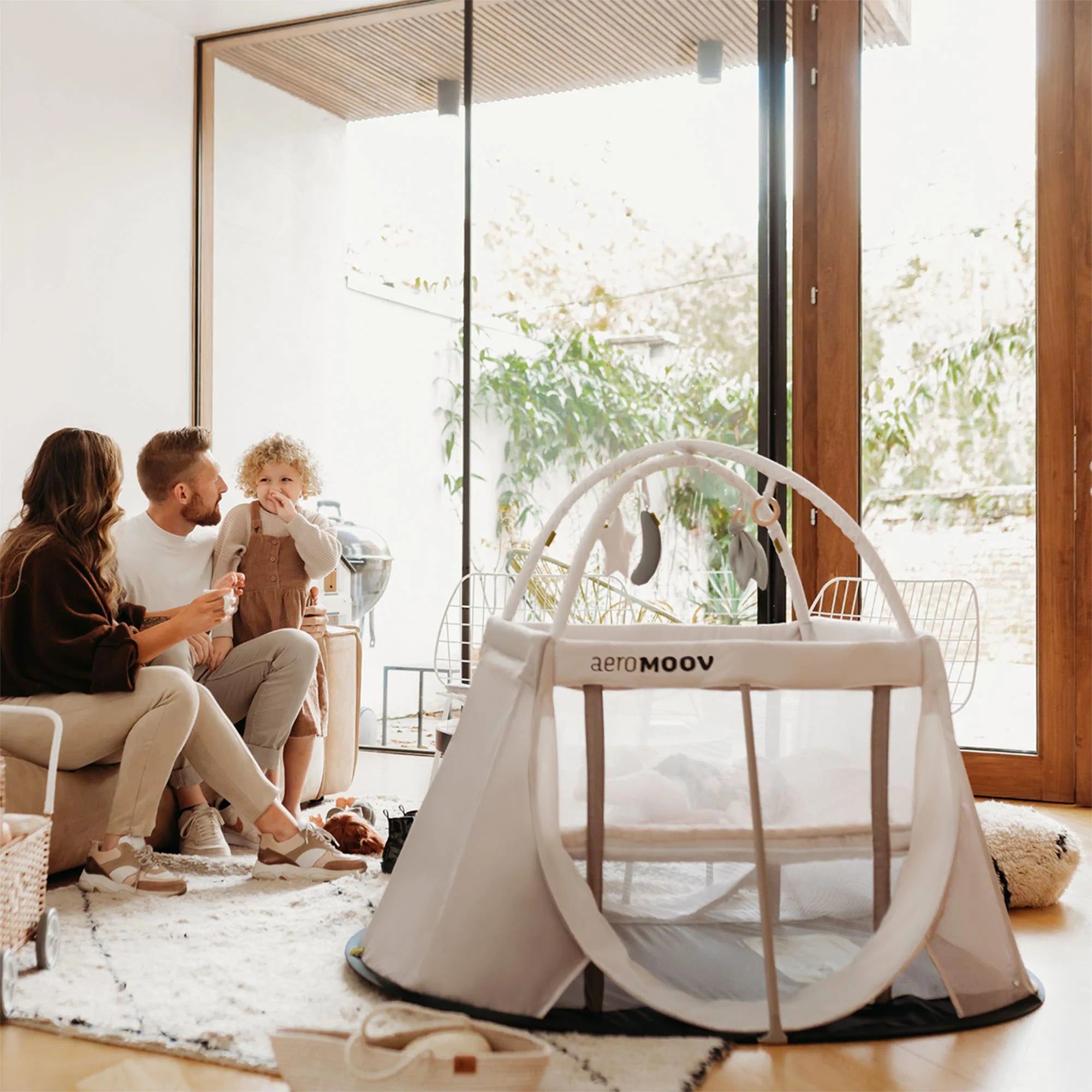 Instant Travel Cot white / sand