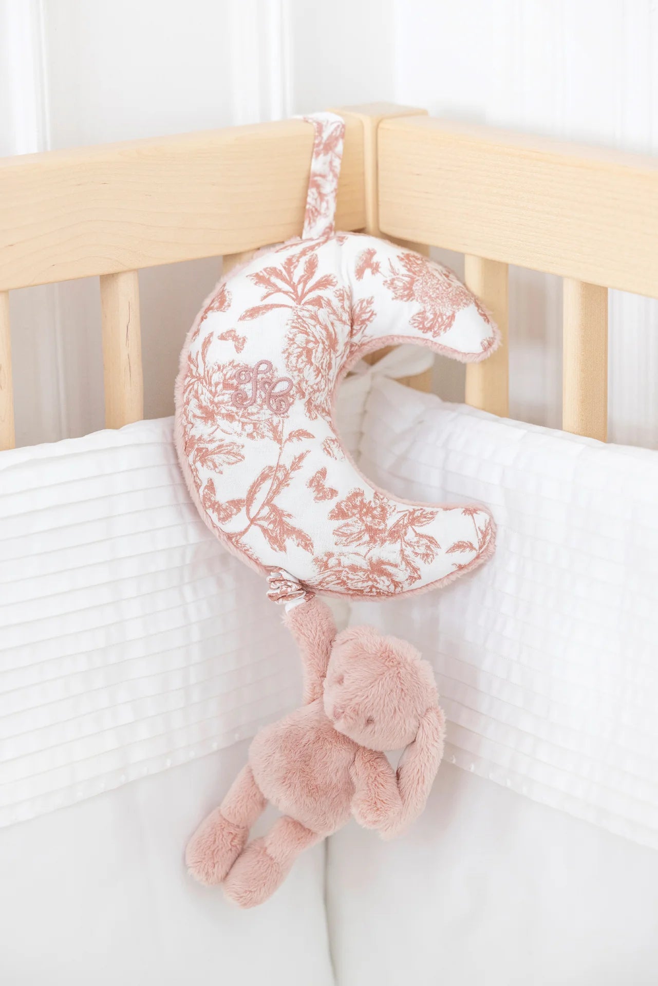 Augustin le lapin musicale Toile de Jouy gris