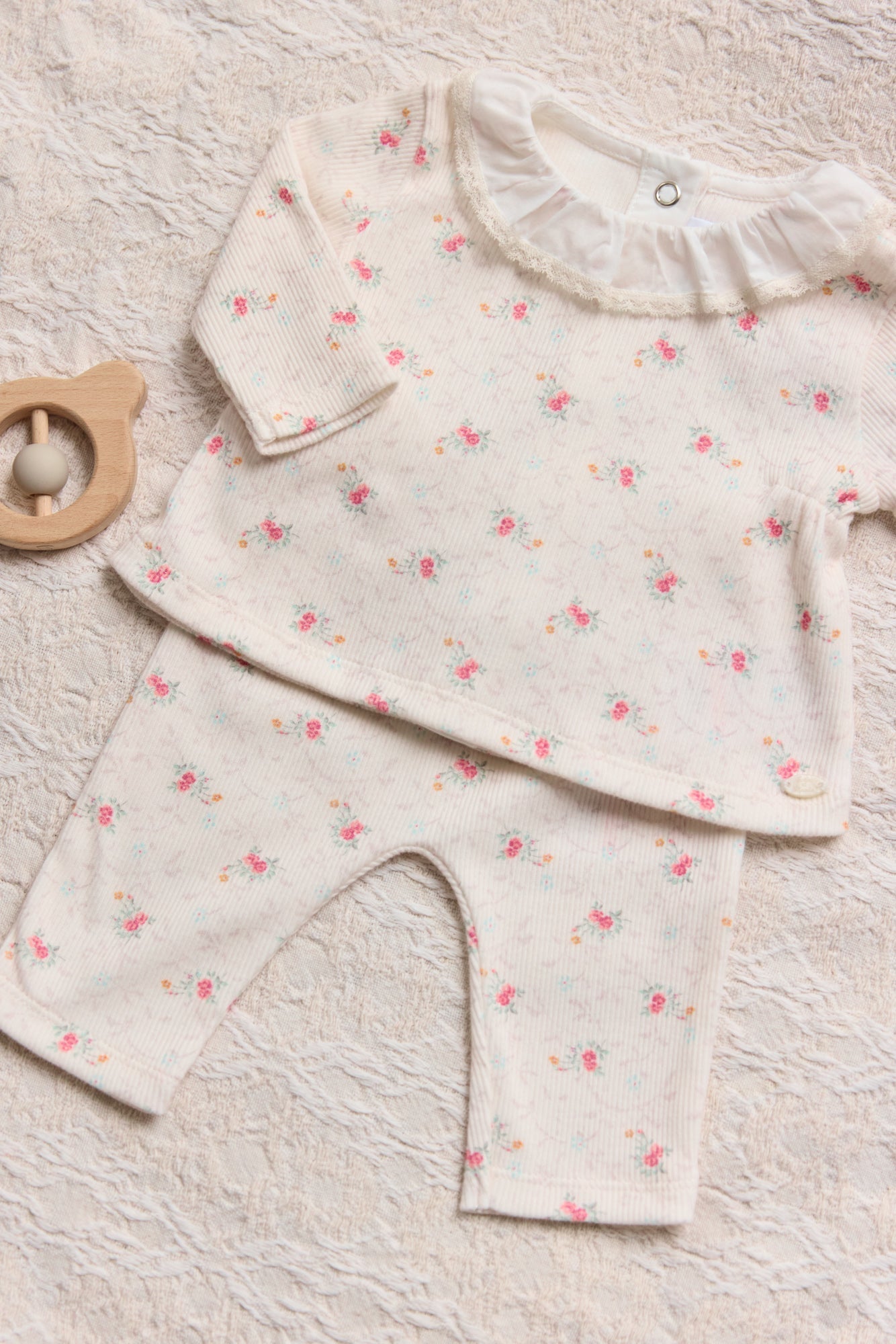 Babypakje Ecru fleurs