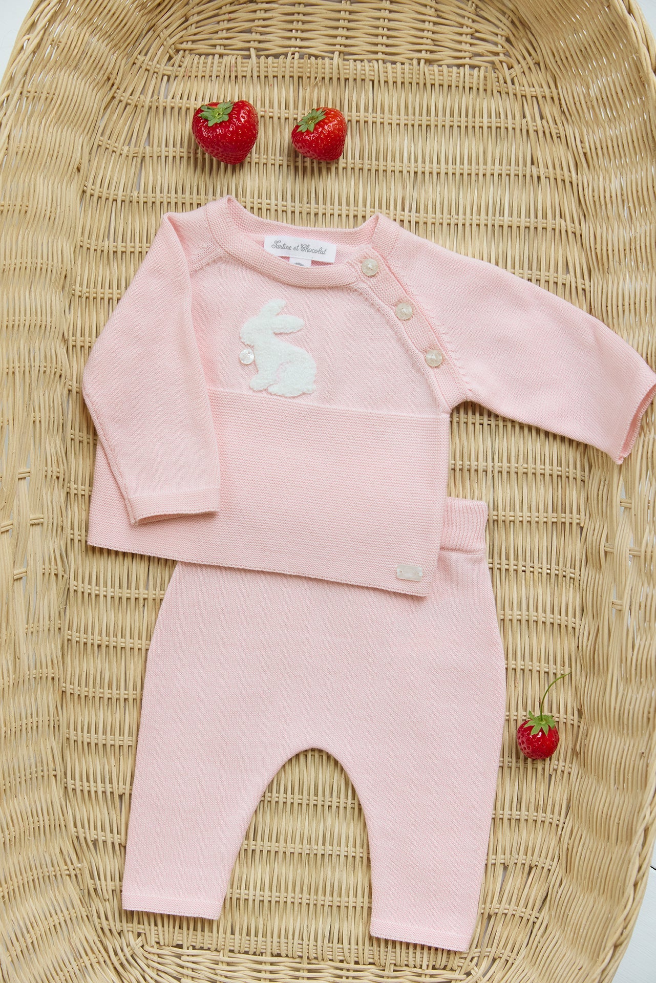 Ensemble Rose broderie lapin