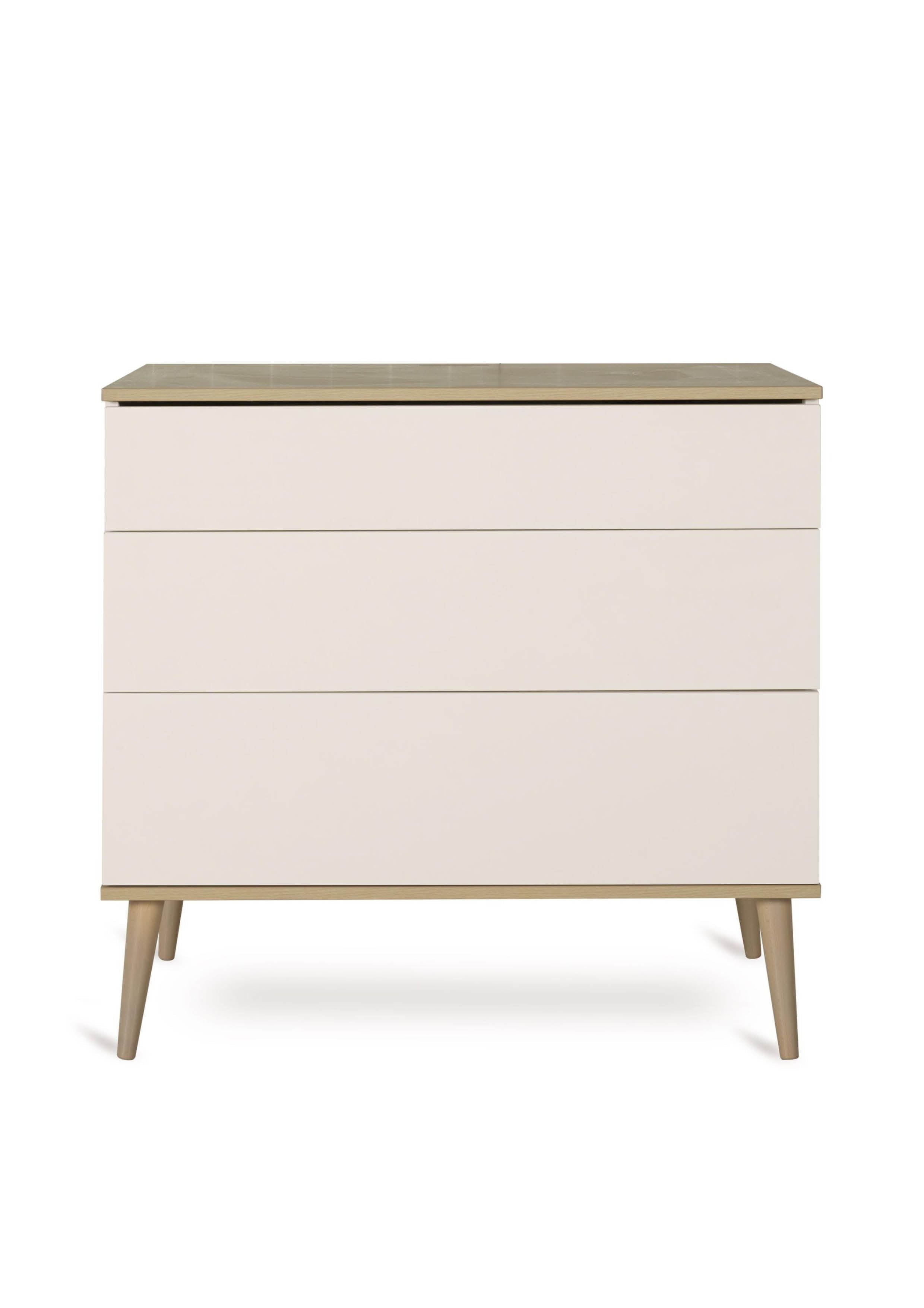 Flow Commode