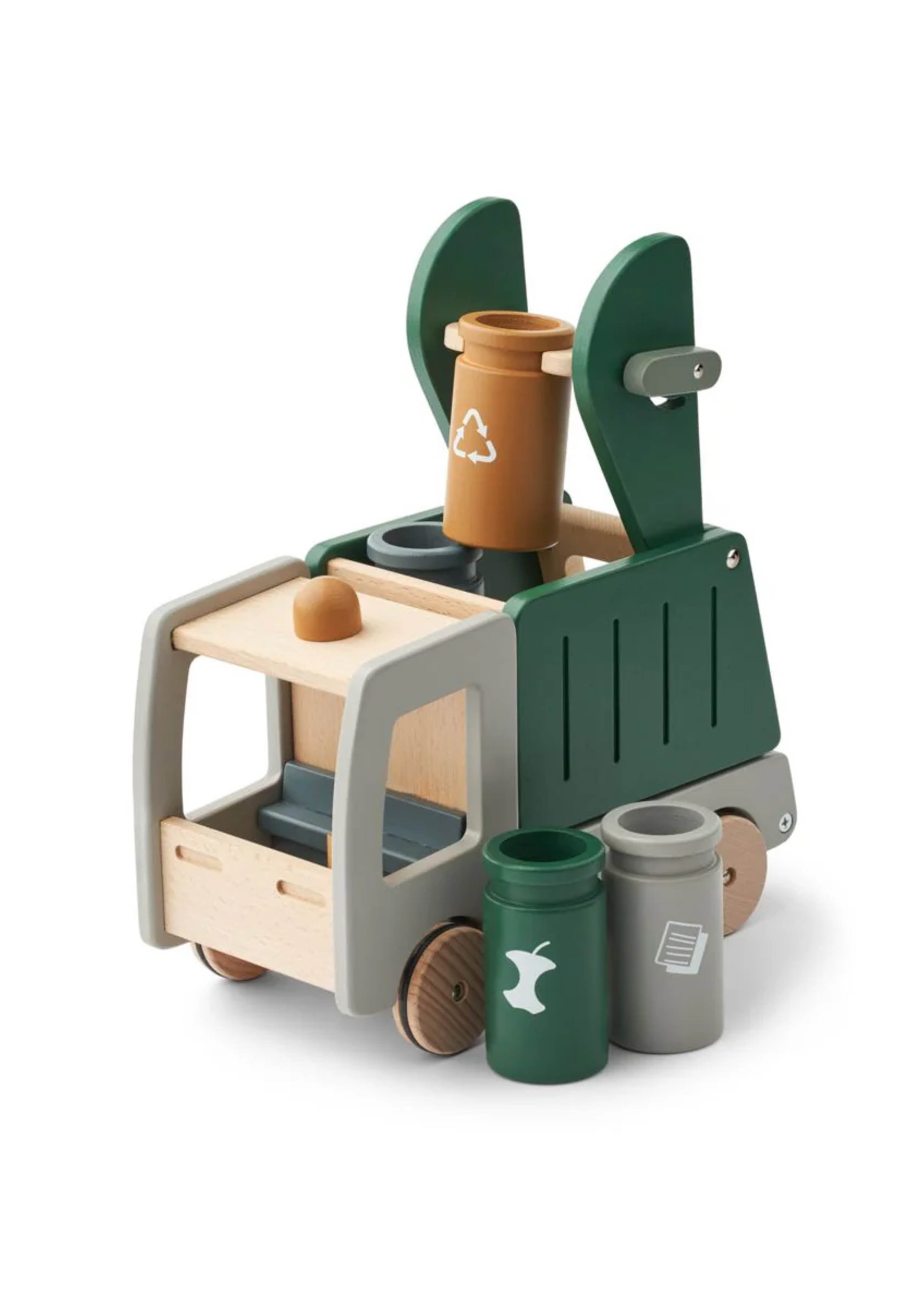 Irina recycling truck