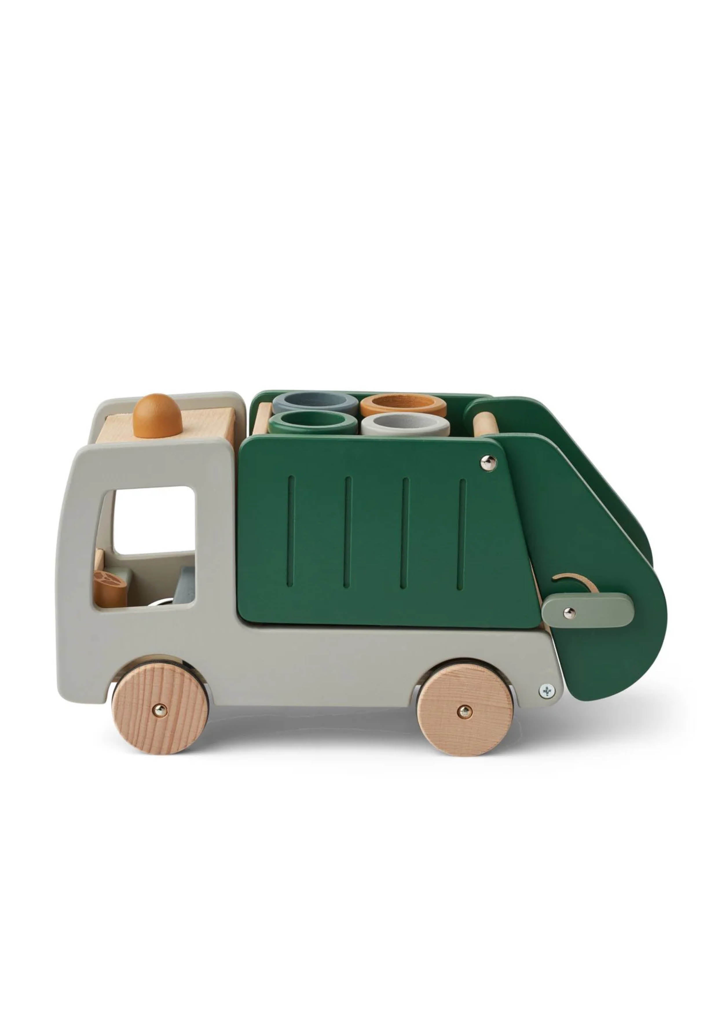 Irina recycling truck