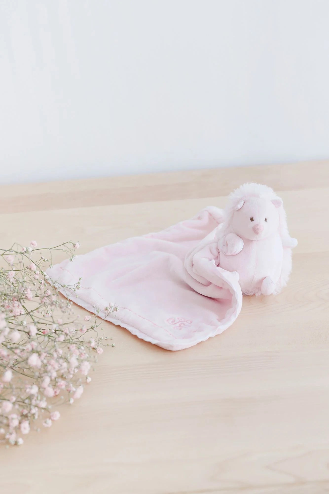 Léon l'hérisson Doudou Rose pâle
