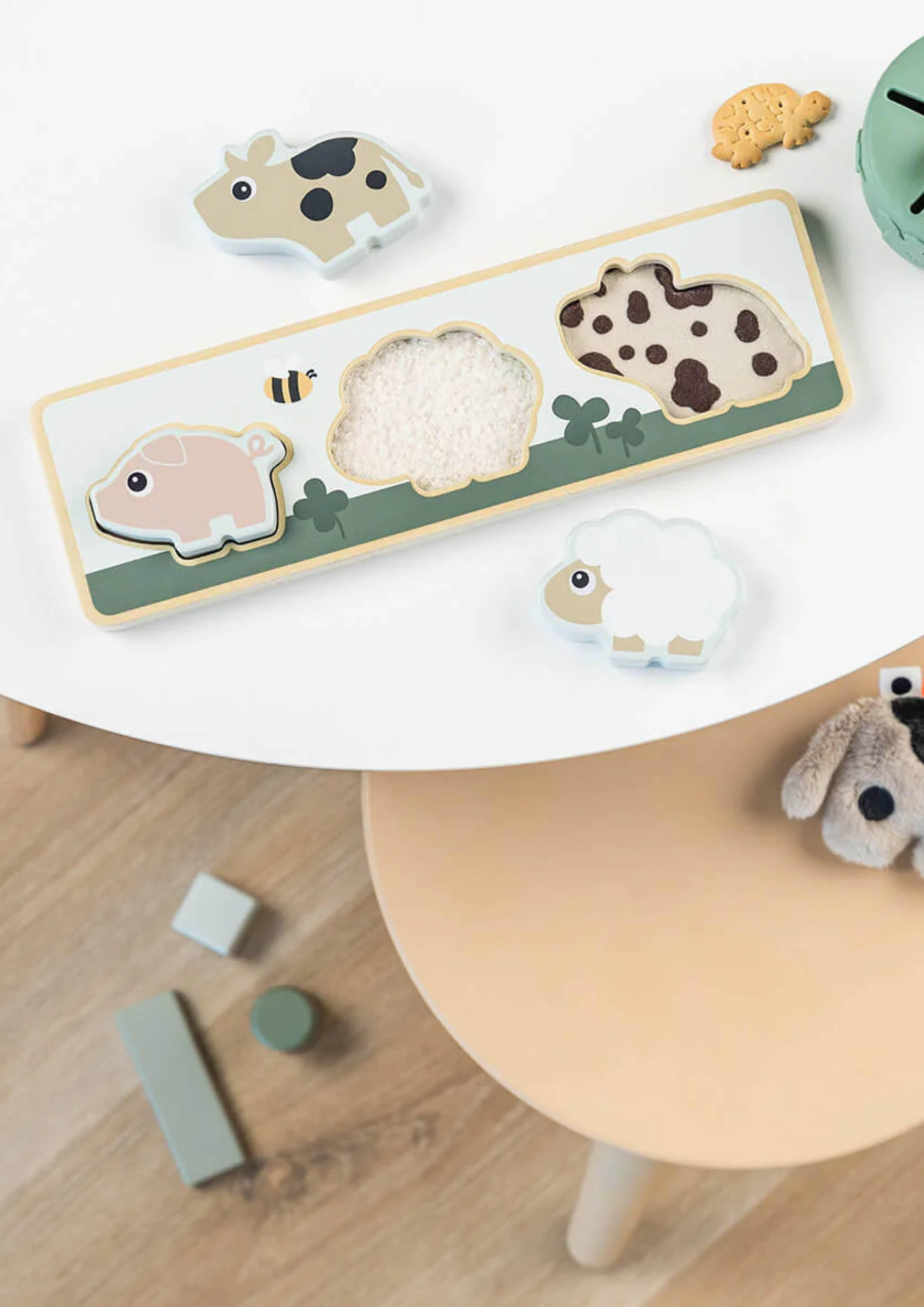 Sensory puzzle Tiny farm