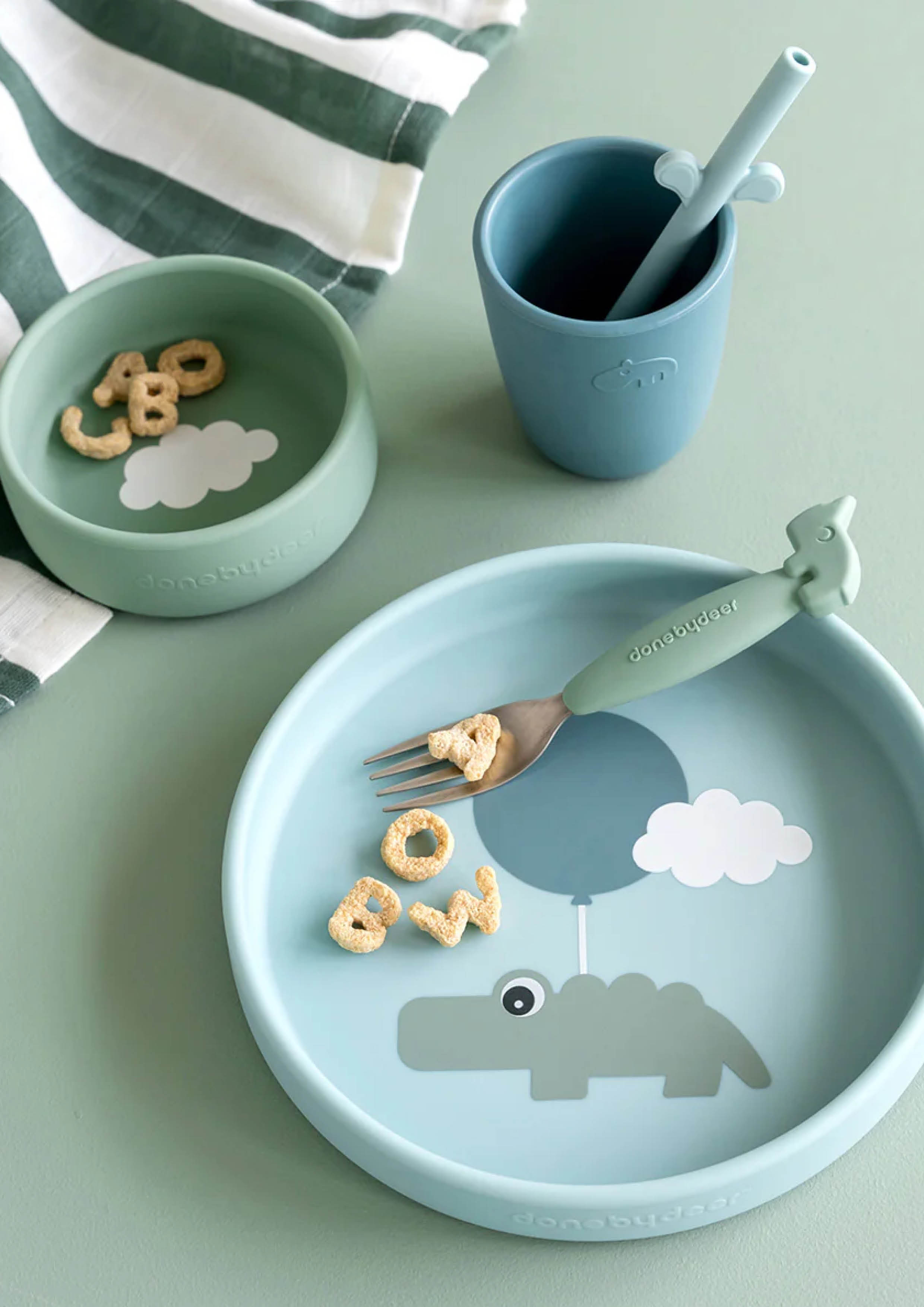 Happy clouds dinner set Blue