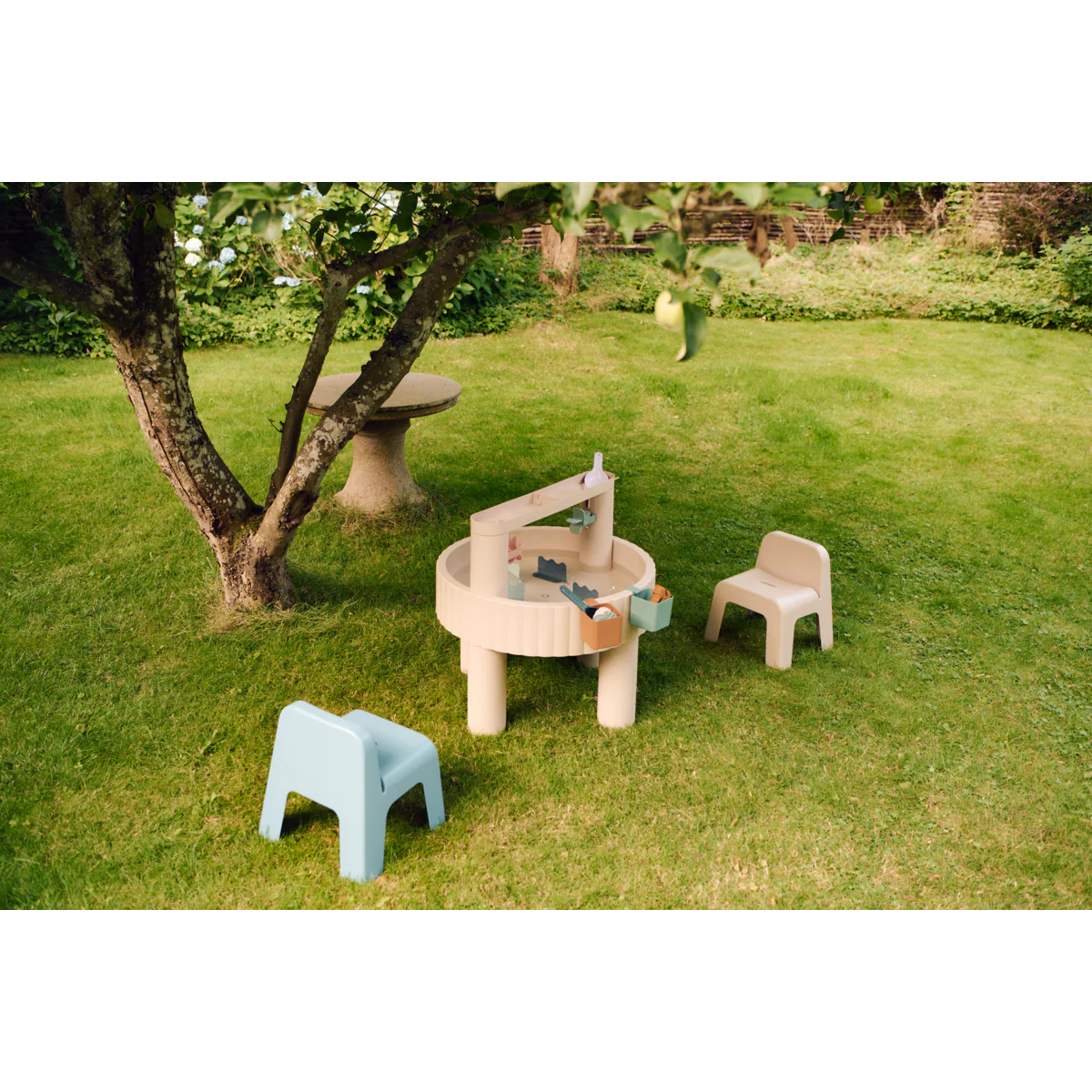 Chase Chair Beach Blue