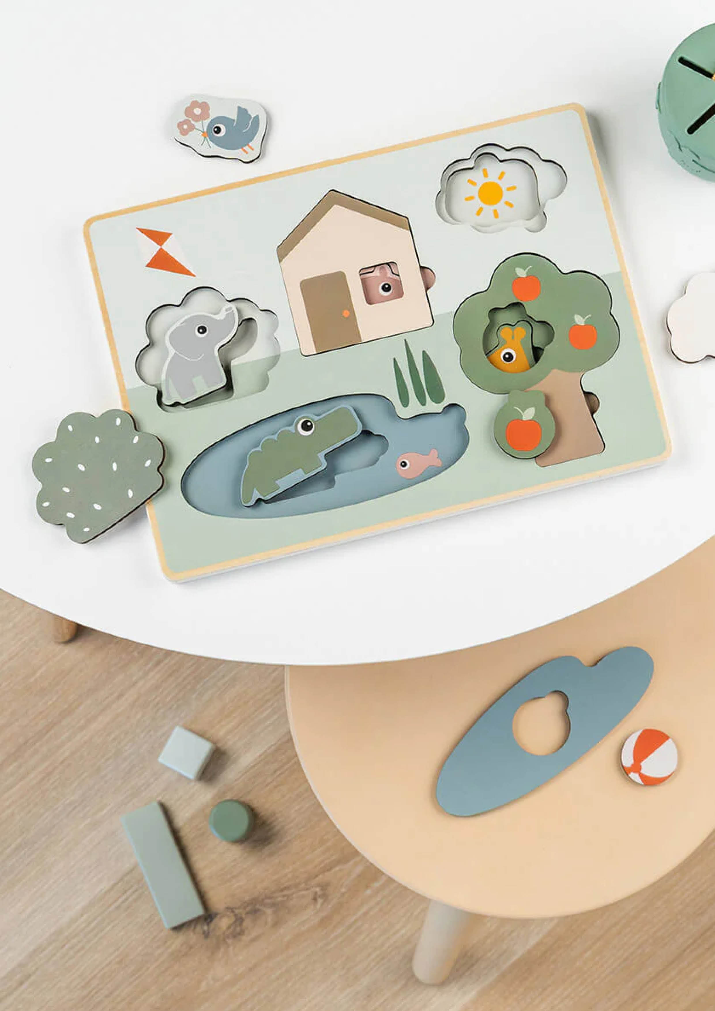 Tummy time sensory mirror